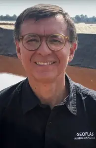 Dr. Carlos Demaret Director